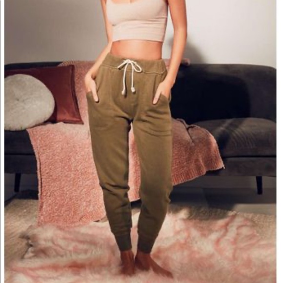 Urban Outfitters Pants - Urban Outfitters High Waisted Sweatpants